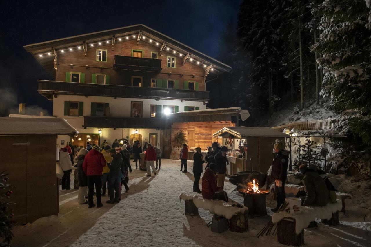 ホテル Gasthof St. Adolari ザンクト・ウルリッヒ・アム・ピラーゼー エクステリア 写真