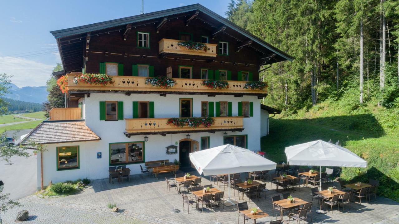 ホテル Gasthof St. Adolari ザンクト・ウルリッヒ・アム・ピラーゼー エクステリア 写真